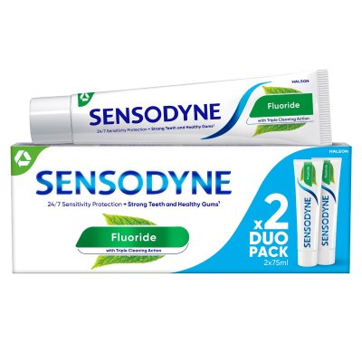 Sensodyne Fluoride zubní pasta 2x75 ml