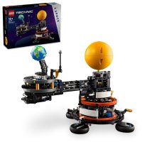 LEGO Technic™ 42179 Planeta Země a Měsíc na oběžné dráze