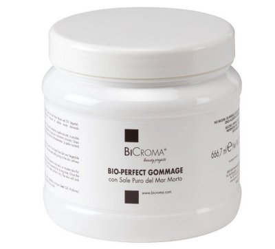 BiCroma Bio-dokonalý peeling s čistou solí z mrtvého moře 666,7 ml