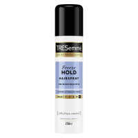 TreSemmé Freeze Hold Lak na vlasy 250 ml
