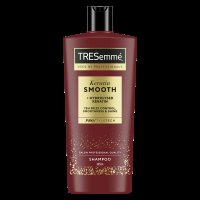 TreSemmé Keratin Smooth Šampon pro hladké a lesklé vlasy 685 ml TreSemmé Keratin Smooth Šampon pro hladké a lesklé vlasy 685 ml