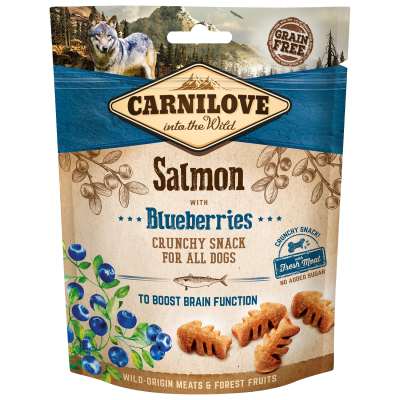 CARNILOVE Dog Crunchy Snack Salmon with Blueberries with fresh meat 200 g