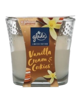 GLADE Vanilia Cream Cookies, Vonná svíčka 112 g