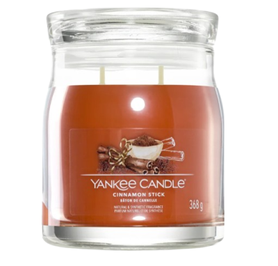 YANKEE CANDLE Signature Cinnamon Stick Vonná svíčka 368 g