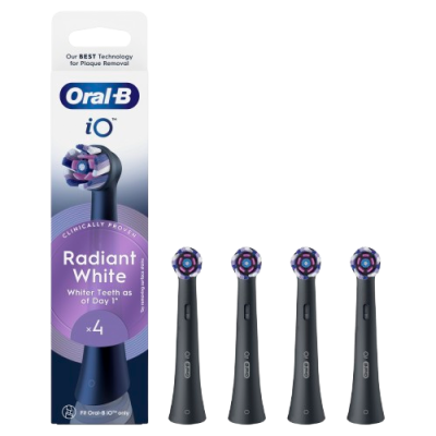 ORAL-B iO Series Radiant White kartáčkové hlavy pro bělení zubů, černé 4 ks