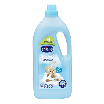 CHICCO Jemná koncentrovaná aviváž na oblečení - Sladký pudr, 0 měsíců+ 1500 ml