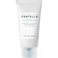 SKIN1004 Madagaskar Centella Hyalu-Cica Water-Fit Sun Serum SPF50+ PA++++ - Hydratační opalovací krém 50 ml