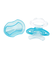 BABYONO Kousátko silikonové bez BPA ve tvaru dudlíku s krytem modrá 3m+