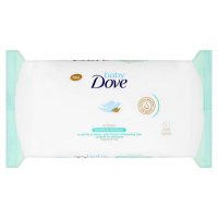 Baby Dove Sensitive Moisture vlhčené ubrousky pro děti 50 ks